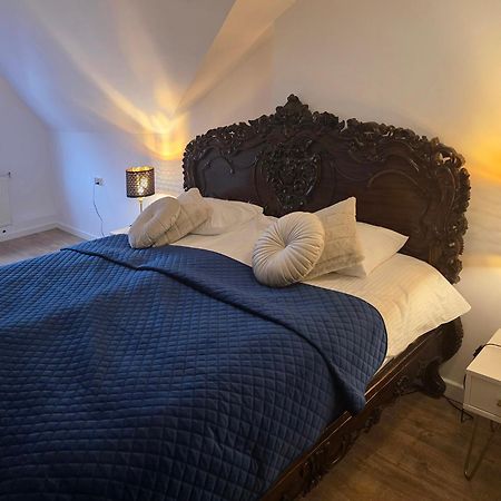 Hotel Kurpia Arte Nowogrod Luaran gambar