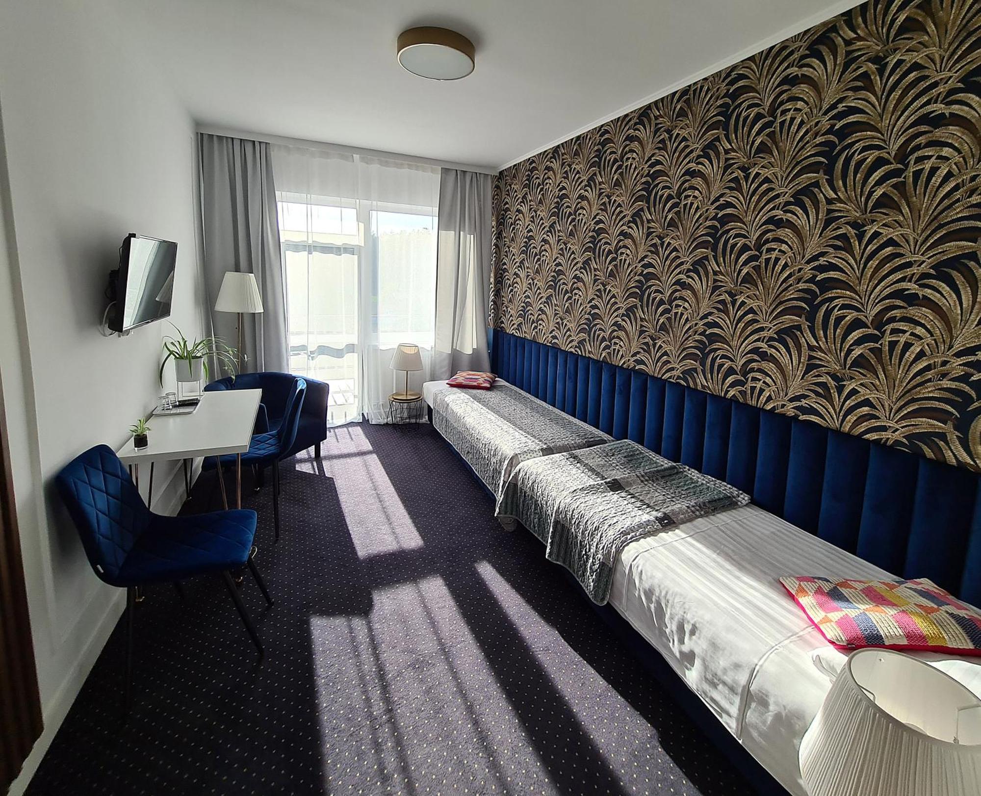 Hotel Kurpia Arte Nowogrod Luaran gambar