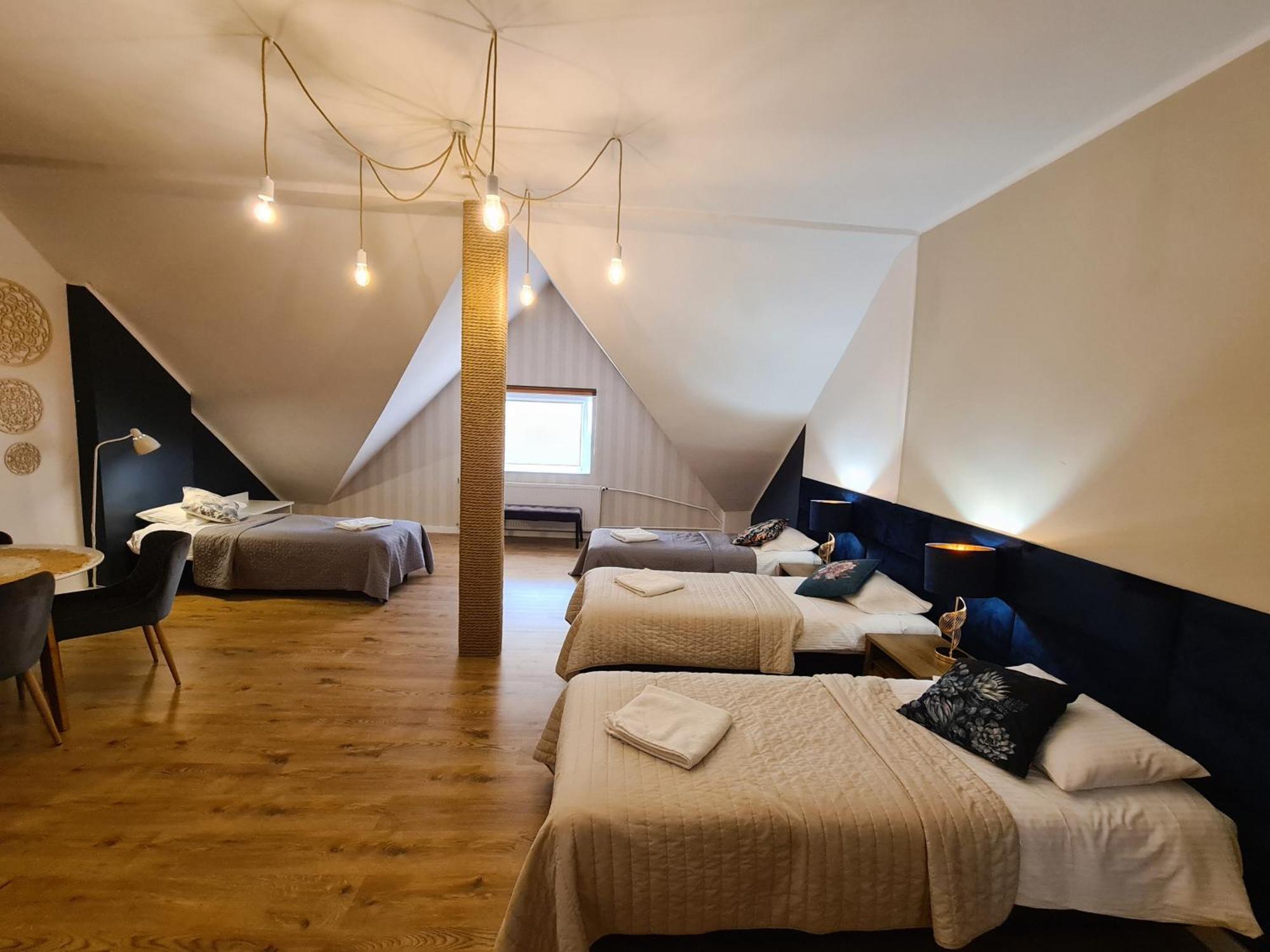 Hotel Kurpia Arte Nowogrod Luaran gambar